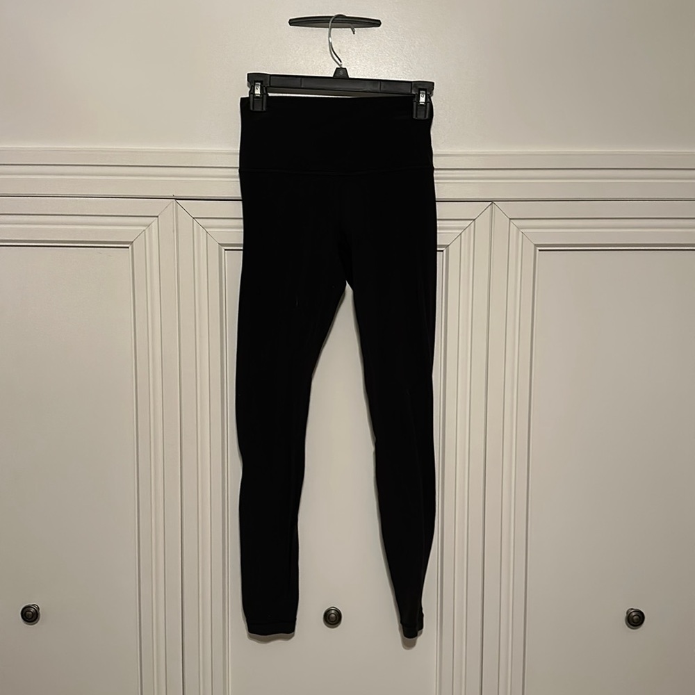 Lululemon Black high rise align leggings size 6